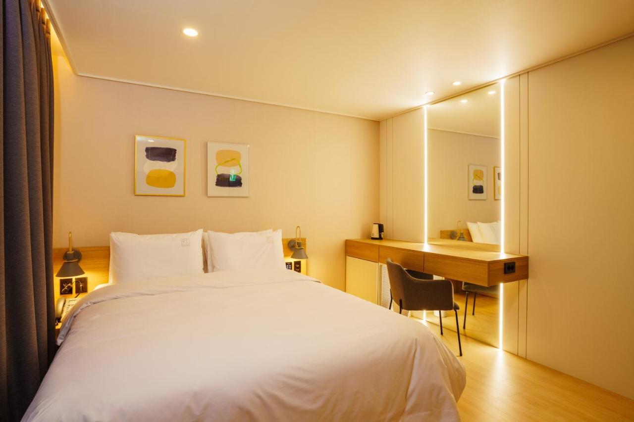 Hotel Pico Тхонъён Экстерьер фото