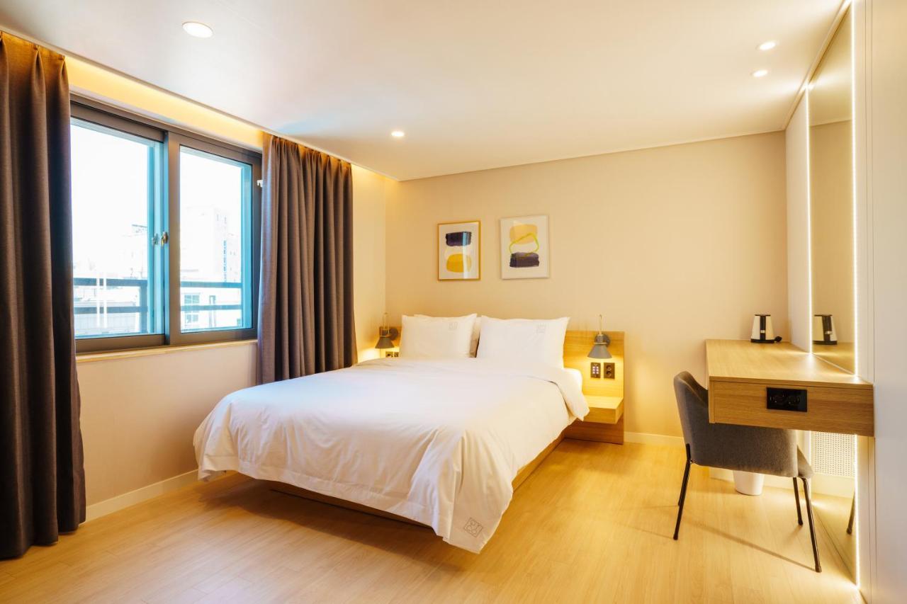 Hotel Pico Тхонъён Экстерьер фото