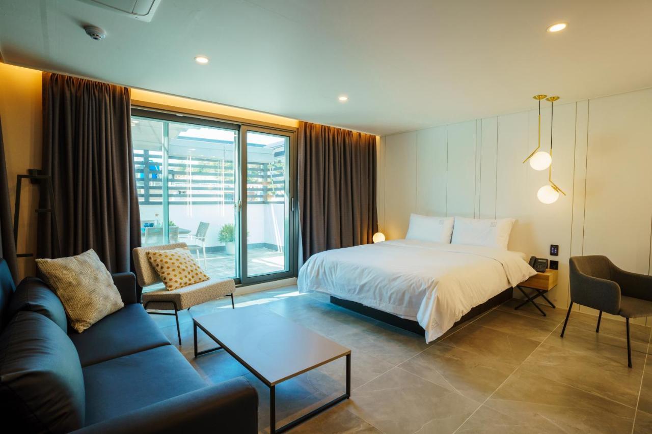 Hotel Pico Тхонъён Экстерьер фото